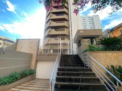 Apartamento com 4 Quartos à venda, 213m² no Centro, Londrina
