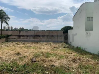 Lote/Terreno à venda, 250m² no Jardim São Carlos, Campinas
