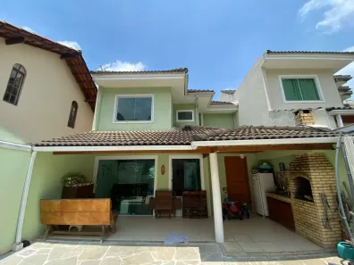 Casa de Condomínio com 4 Quartos à venda, 155m² no Pechincha, Rio de Janeiro