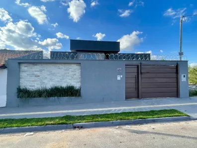 Casa com 3 Quartos à venda, 131m² no Chácaras São Pedro, Aparecida de Goiânia