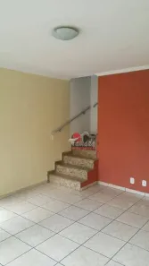 Casa de Condomínio com 3 Quartos para alugar, 153m² no Vila Laís, São Paulo