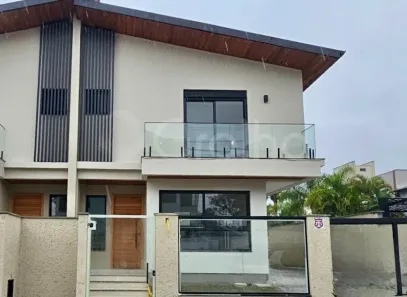 Casa com 3 Quartos à venda, 130m² no Santa Mônica, Florianópolis