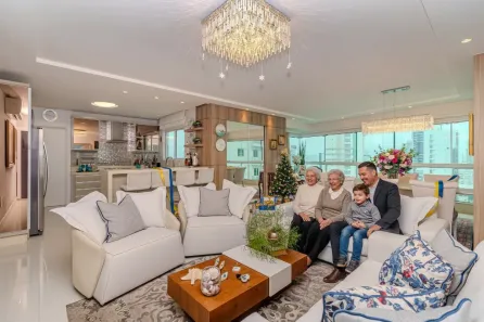 Apartamento com 3 Quartos à venda, 155m² no Centro, Balneário Camboriú