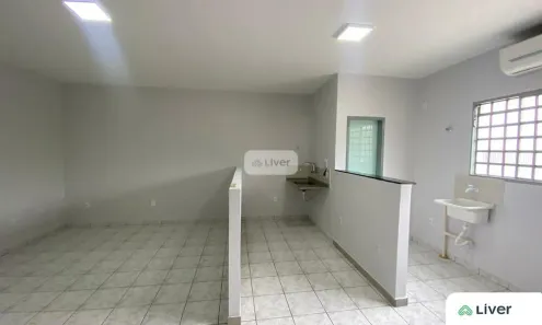 Casa com 1 Quarto para alugar, 50m² no Vila Bandeirantes, Goiânia