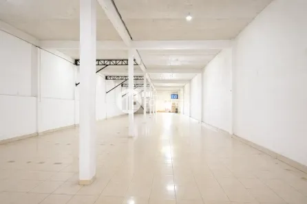 Galpão/Depósito/Armazém para alugar, 825m² no Seis de Agosto, Rio Branco