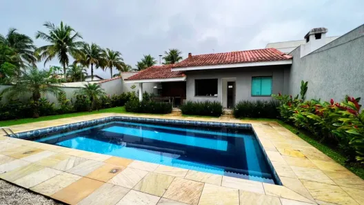 Casa com 4 Quartos à venda, 380m² no Jardim Acapulco, Guarujá