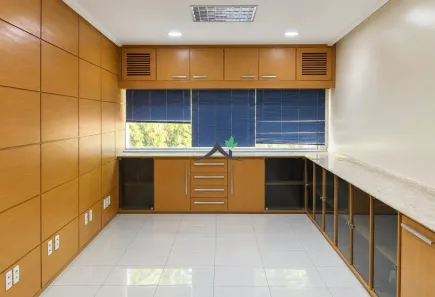 Sala Comercial com 1 Quarto para alugar, 100m² no Ondina, Salvador