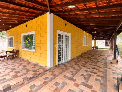 Fazenda/Sítio com 3 Quartos à venda, 258m² no Canjica (Terra Preta), Mairiporã