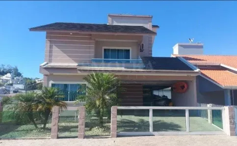 Casa com 4 Quartos à venda, 245m² no Pedra Branca, Palhoça