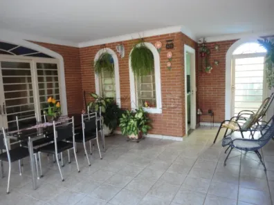 Casa com 3 Quartos à venda, 139m² no Jardim Castelo Branco, Ribeirão Preto