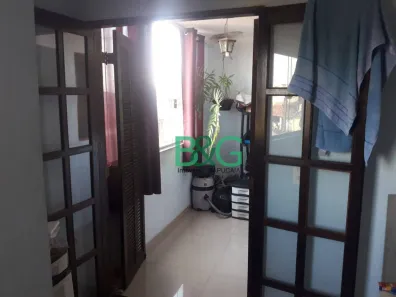 Sobrado com 3 Quartos à venda, 200m² no Jardim Caguassu, São Paulo