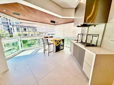 Apartamento com 4 Quartos à venda, 202m² no Gonzaga, Santos