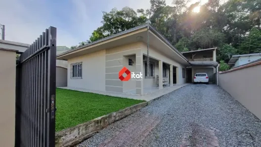 Casa com 3 Quartos à venda, 124m² no Tifa Martins, Jaraguá do Sul