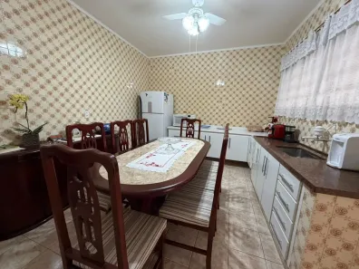 Casa com 2 Quartos à venda, 280m² no Jardim Pacaembu, Jundiaí