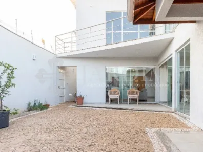 Sobrado com 3 Quartos à venda, 238m² no Água Branca, Piracicaba