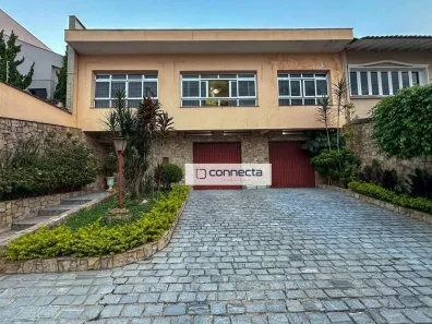Casa com 4 Quartos à venda, 570m² no Vila Galvão, Guarulhos