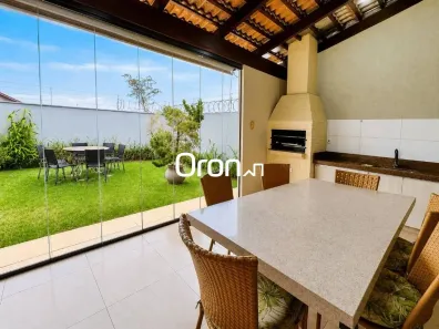 Casa com 3 Quartos à venda, 236m² no Setor Faiçalville, Goiânia