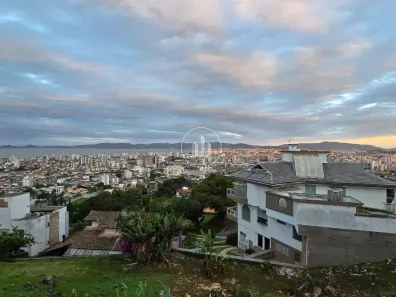 Lote/Terreno à venda, 760m² no Bosque das Mansões, São José