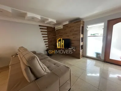 Sobrado com 4 Quartos à venda, 195m² no Parque Amazônia, Goiânia
