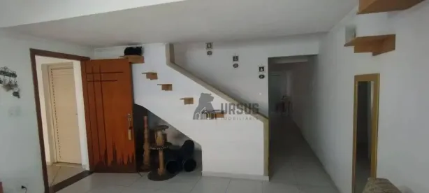 Sobrado com 4 Quartos à venda, 154m² no Centro, Taubaté