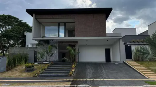 Casa de Condomínio com 4 Quartos à venda, 329m² no Residencial Goiânia Golfe Clube, Goiânia