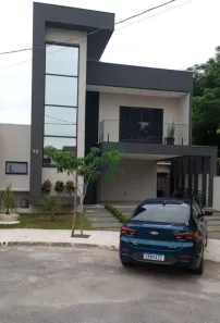 Sobrado com 4 Quartos à venda, 254m² no Jardim Jacinto, Jacareí