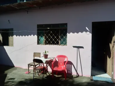 Casa com 2 Quartos à venda, 200m² no Centro, Bady Bassitt