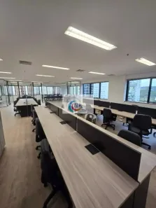 Sala Comercial para alugar, 240m² no Cidade Monções, São Paulo