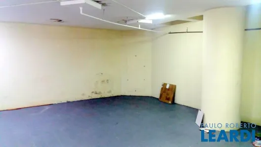 Sala Comercial à venda, 87m² no República, São Paulo