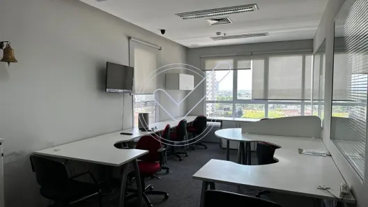 Sala Comercial para venda ou aluguel, 61m² no Sítio Tamboré Alphaville, Barueri