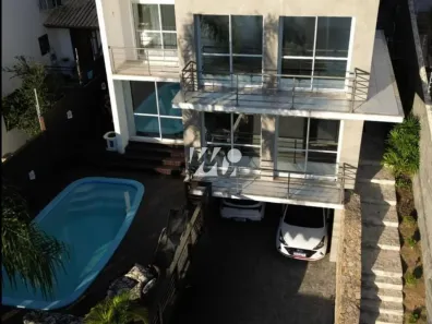 Casa com 3 Quartos à venda, 248m² no Pedra Branca, Palhoça