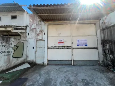 Galpão/Depósito/Armazém para alugar, 300m² no Alto Cajueiros, Macaé