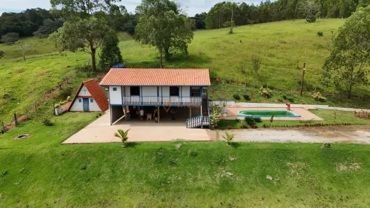 Casa com 2 Quartos à venda, 4715m² no , Carmópolis de Minas