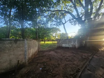 Fazenda/Sítio com 2 Quartos à venda, 228m² no Parque Tropical, Araraquara
