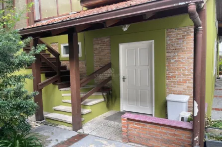 Casa com 3 Quartos à venda, 180m² no Tristeza, Porto Alegre
