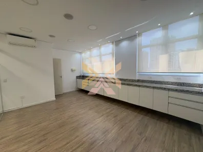 Sala Comercial à venda, 52m² no Parque Monte Líbano, Mogi das Cruzes