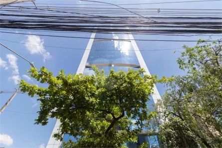 Ponto Comercial para alugar, 353m² no Cidade Monções, São Paulo