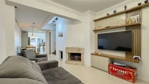Casa com 3 Quartos para alugar, 140m² no Jardim Itu, Porto Alegre