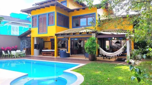 Casa de Condomínio com 3 Quartos à venda, 320m² no Balneário Praia do Pernambuco, Guarujá