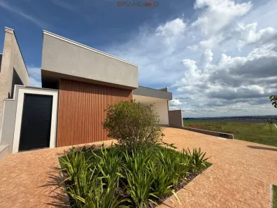 Casa com 3 Quartos à venda, 140m² no Cravinhos, Cravinhos