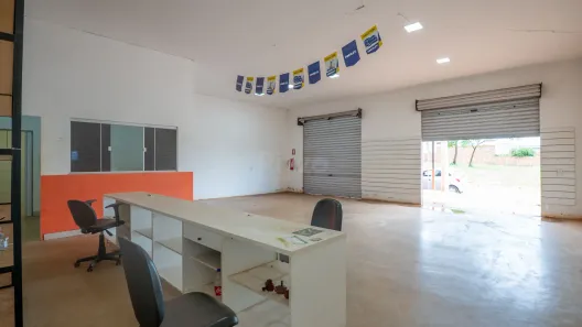 Sala Comercial para alugar, 67m² no Residencial 14 Bis, Trindade