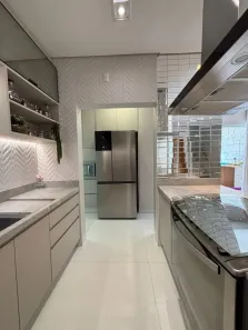 Sobrado com 3 Quartos à venda, 170m² no Residencial Center Ville, Goiânia