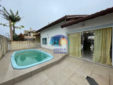 Casa com 3 Quartos à venda, 160m² no Parque Balneario Oasis, Peruíbe