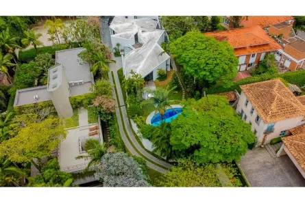 Casa com 4 Quartos à venda, 422m² no Vila Tramontano, São Paulo