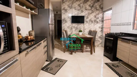 Casa com 5 Quartos à venda, 200m² no Recanto Campy, Carapicuíba