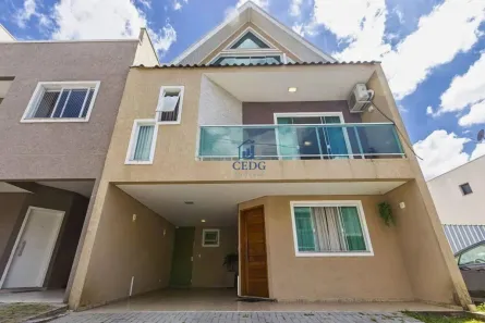 Casa com 4 Quartos à venda, 236m² no Pinheirinho, Curitiba