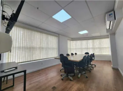 Sala Comercial para alugar, 30m² no Ponta da Praia, Santos