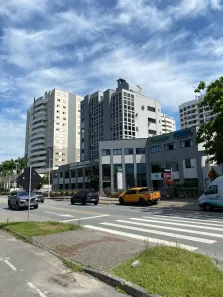 Sala Comercial para alugar, 28m² no Itacorubi, Florianópolis