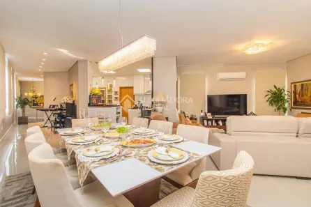 Casa com 4 Quartos à venda, 515m² no Três Figueiras, Porto Alegre