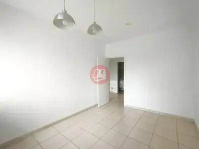 Sala Comercial à venda, 47m² no Petrópolis, Porto Alegre